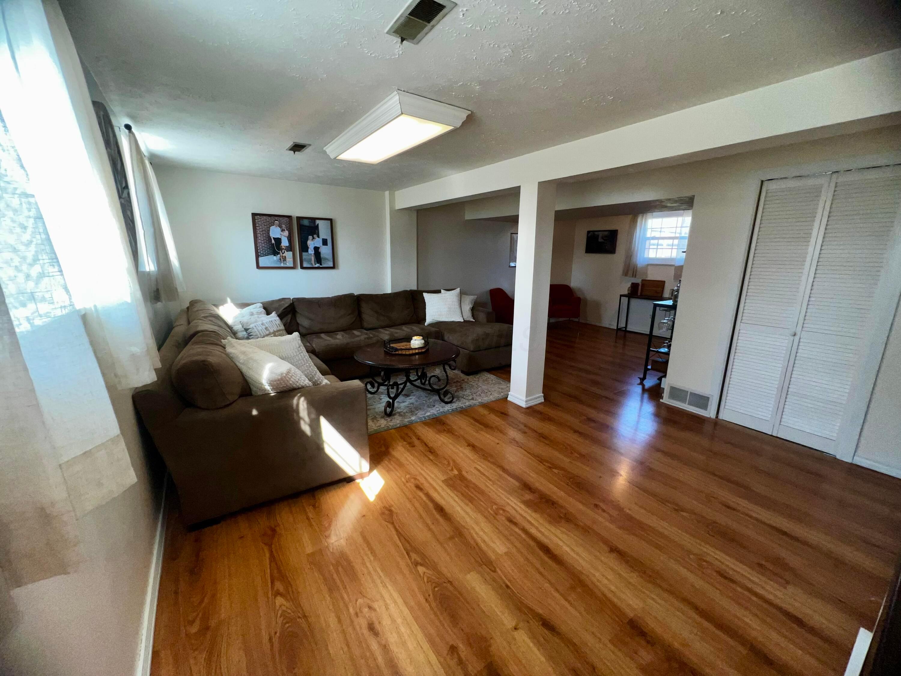 1215 Coventry Circle