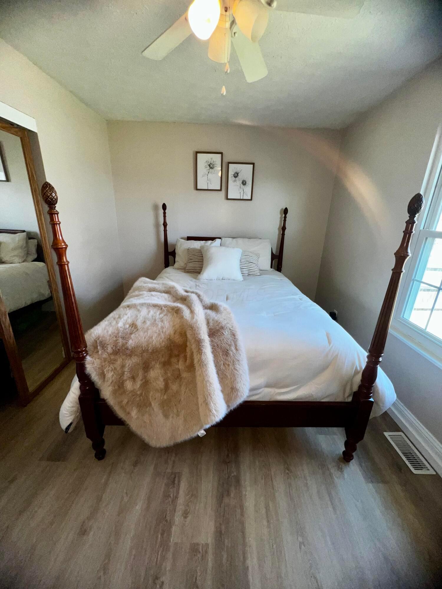 1215 Coventry Circle