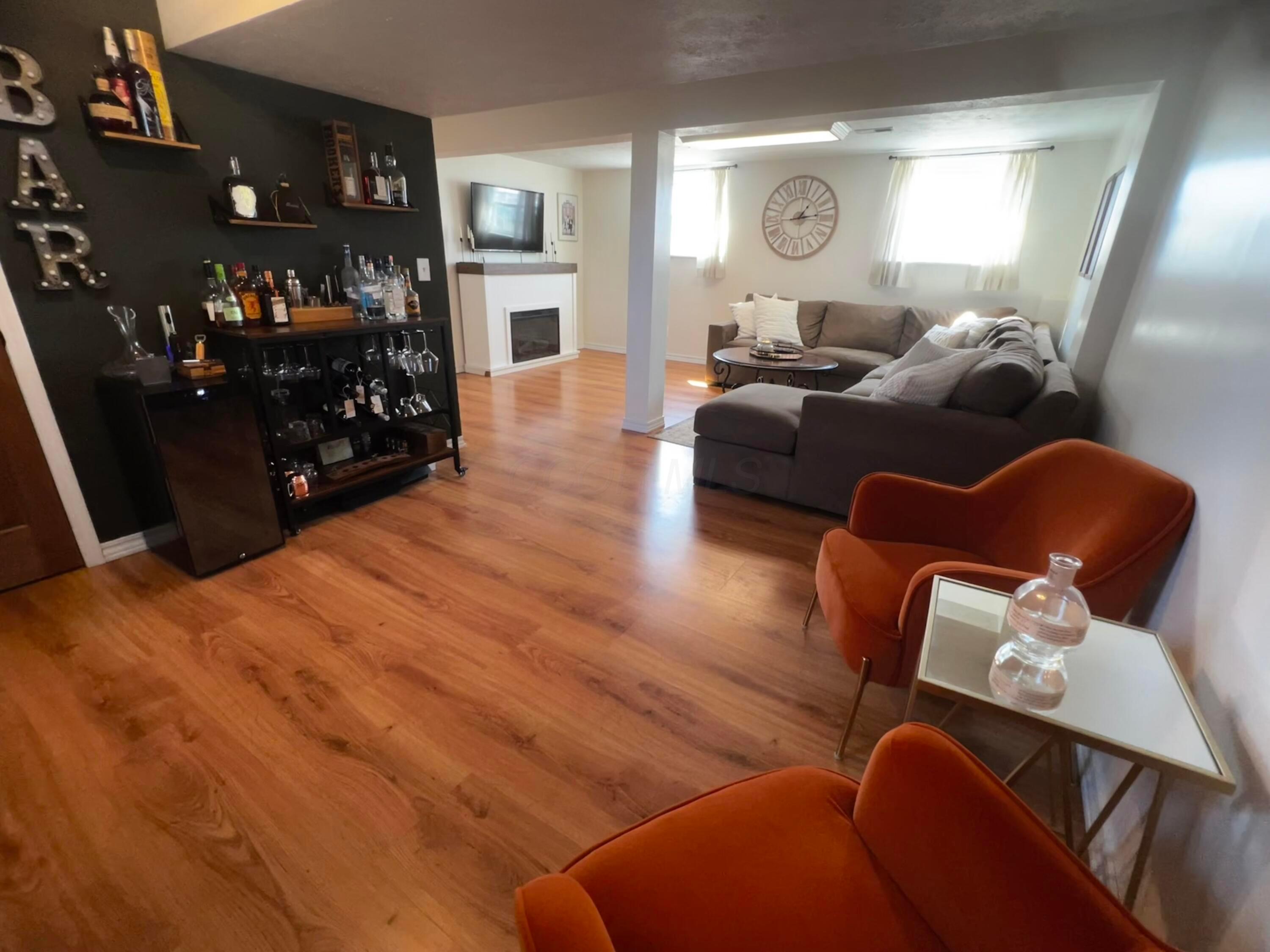 1215 Coventry Circle