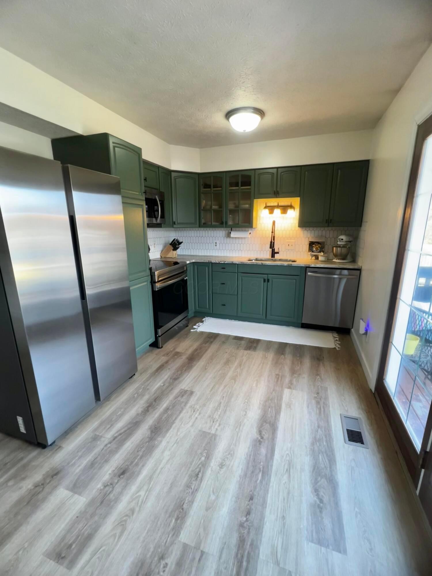 1215 Coventry Circle