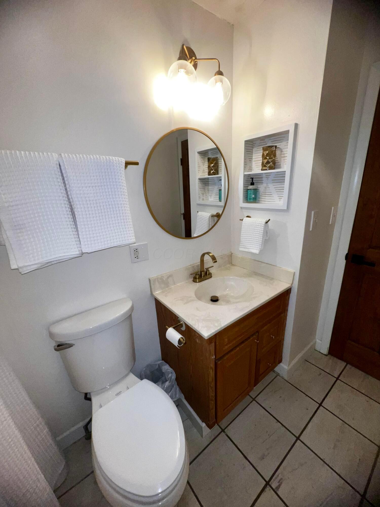 1215 Coventry Circle