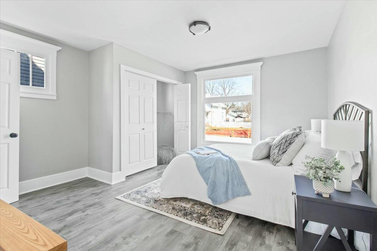 1607 Genessee Avenue