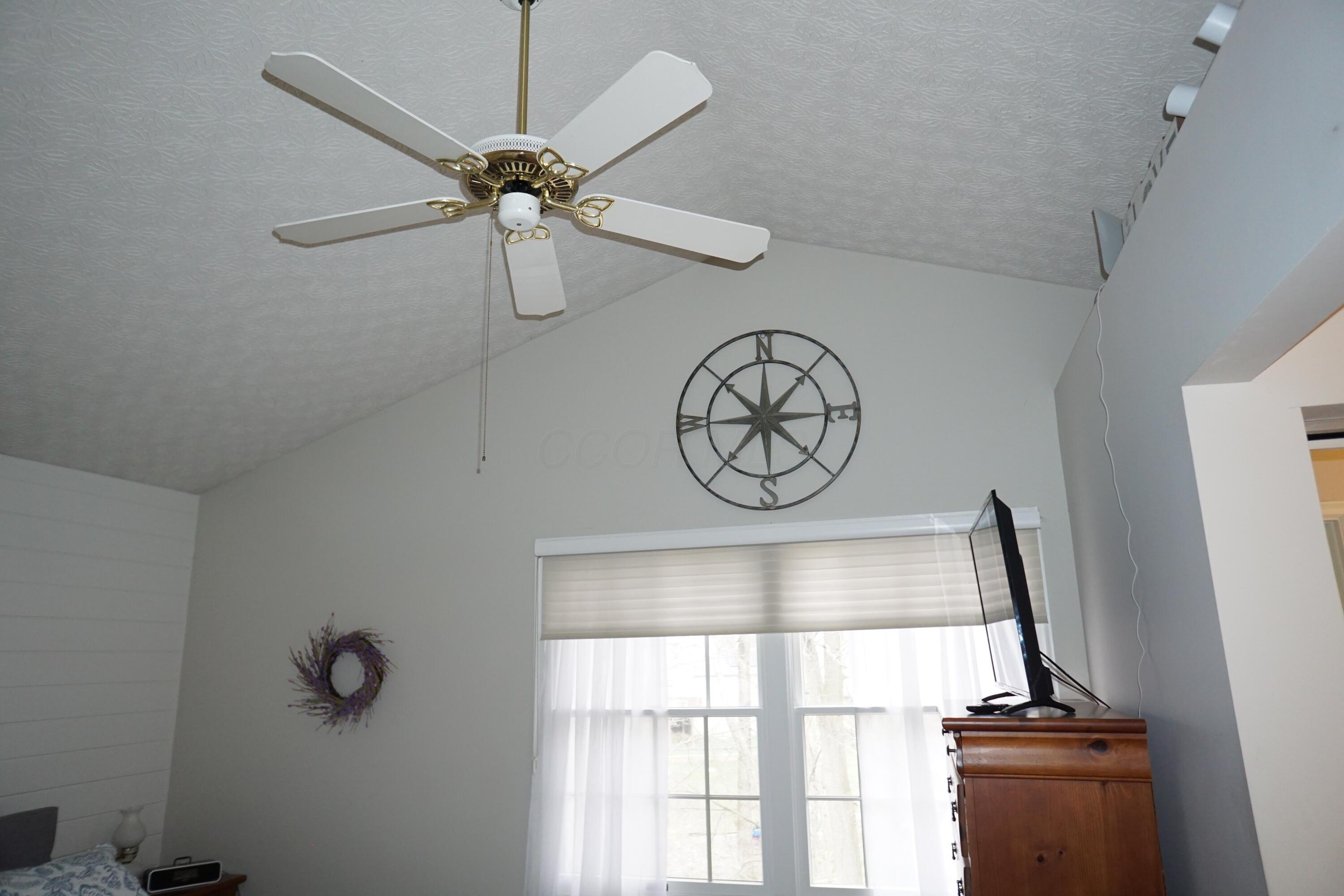 5484 Woodville Court