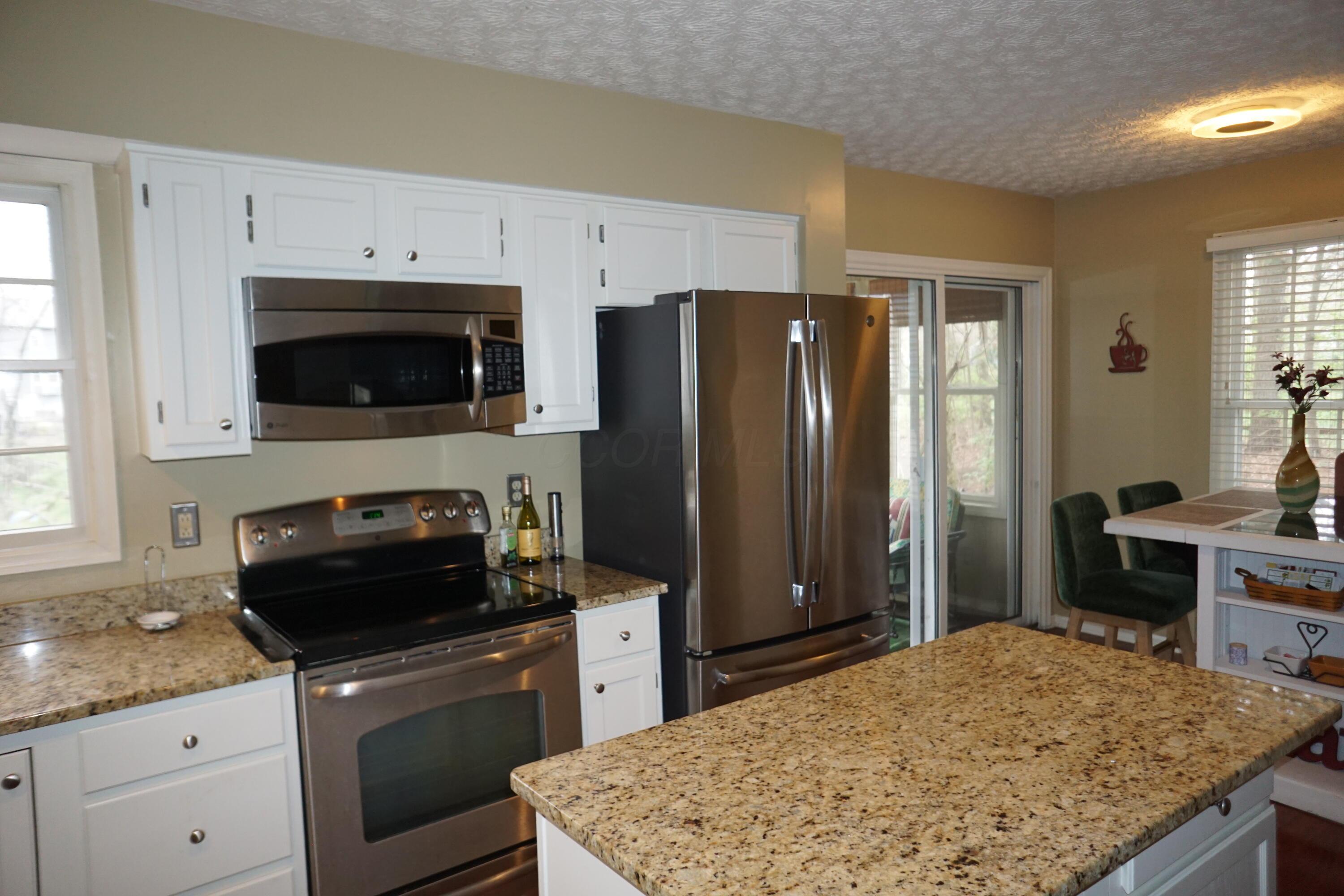 5484 Woodville Court