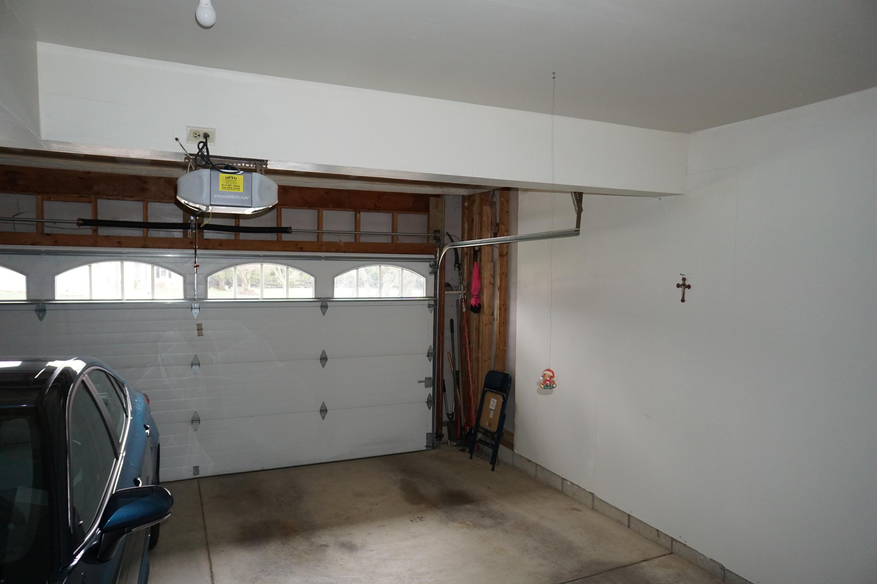 5484 Woodville Court