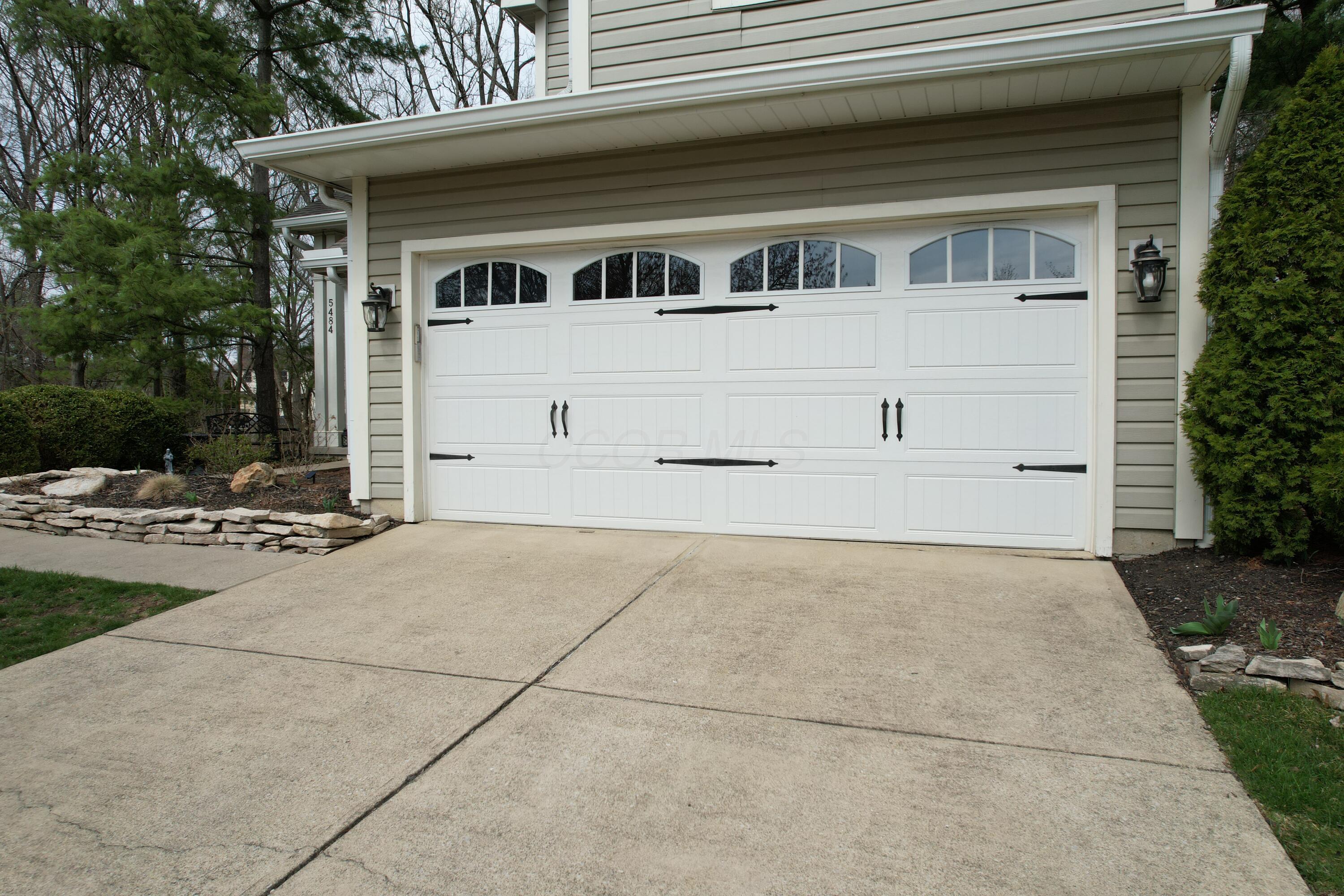 5484 Woodville Court