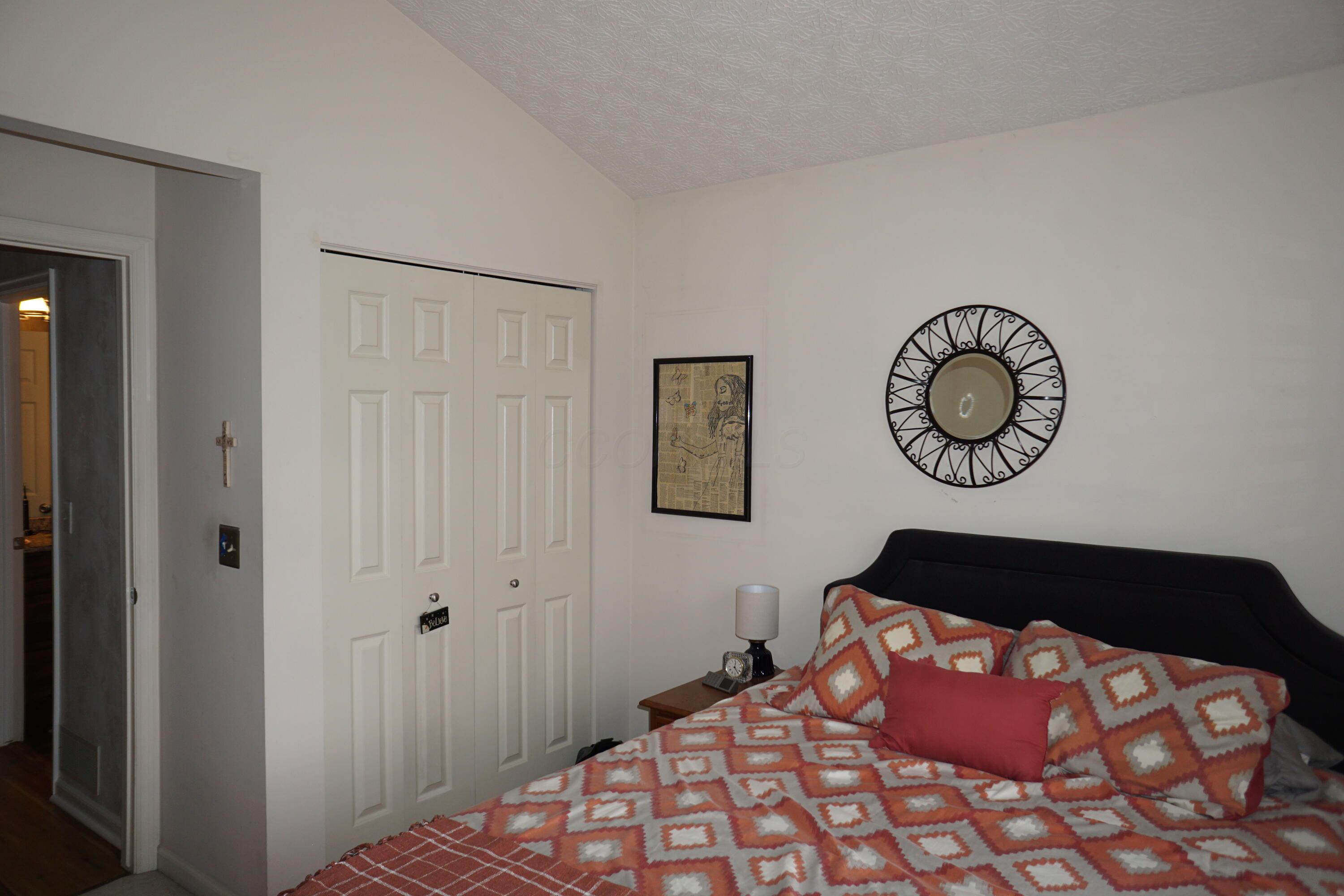 5484 Woodville Court