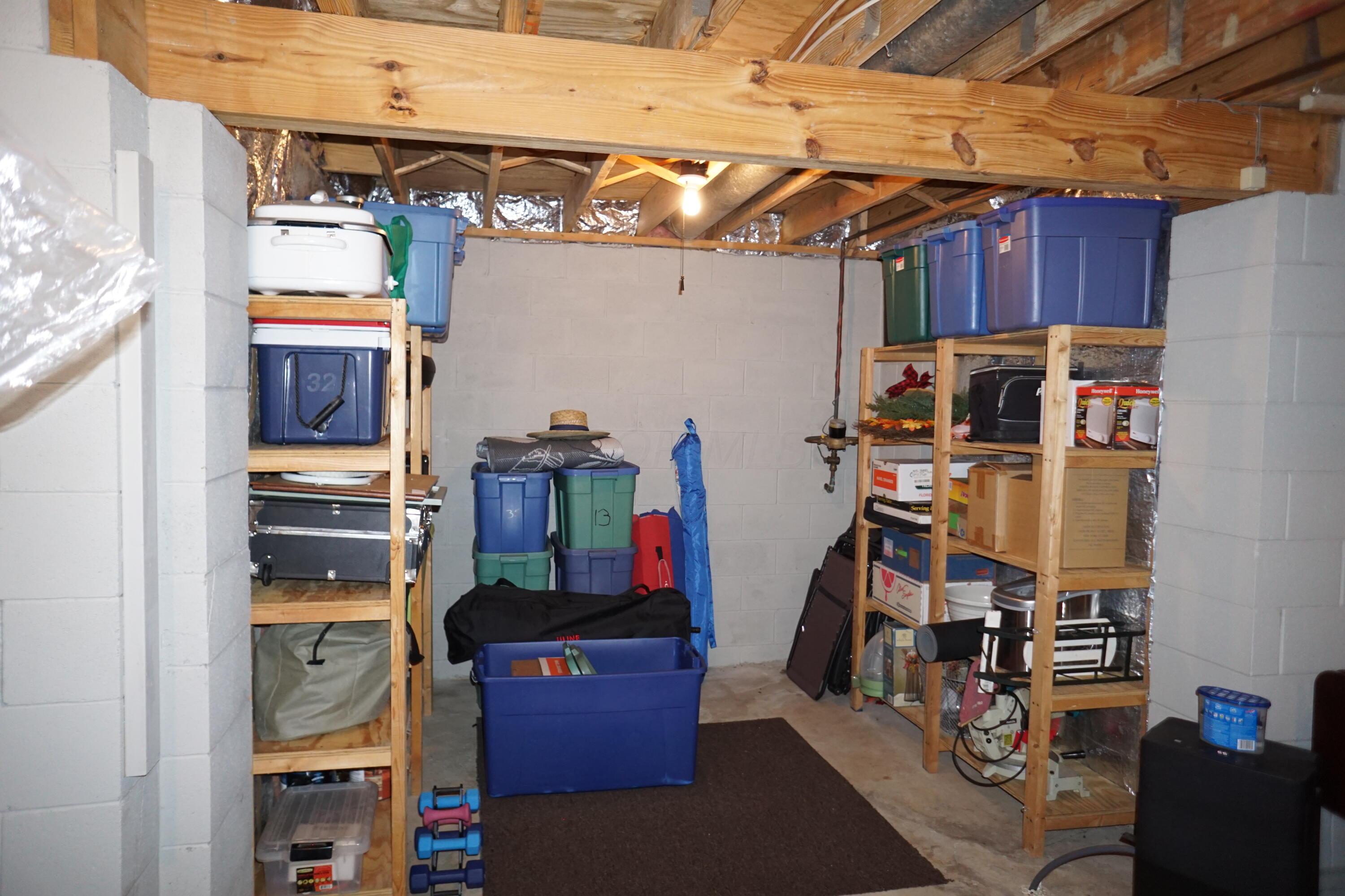 5484 Woodville Court