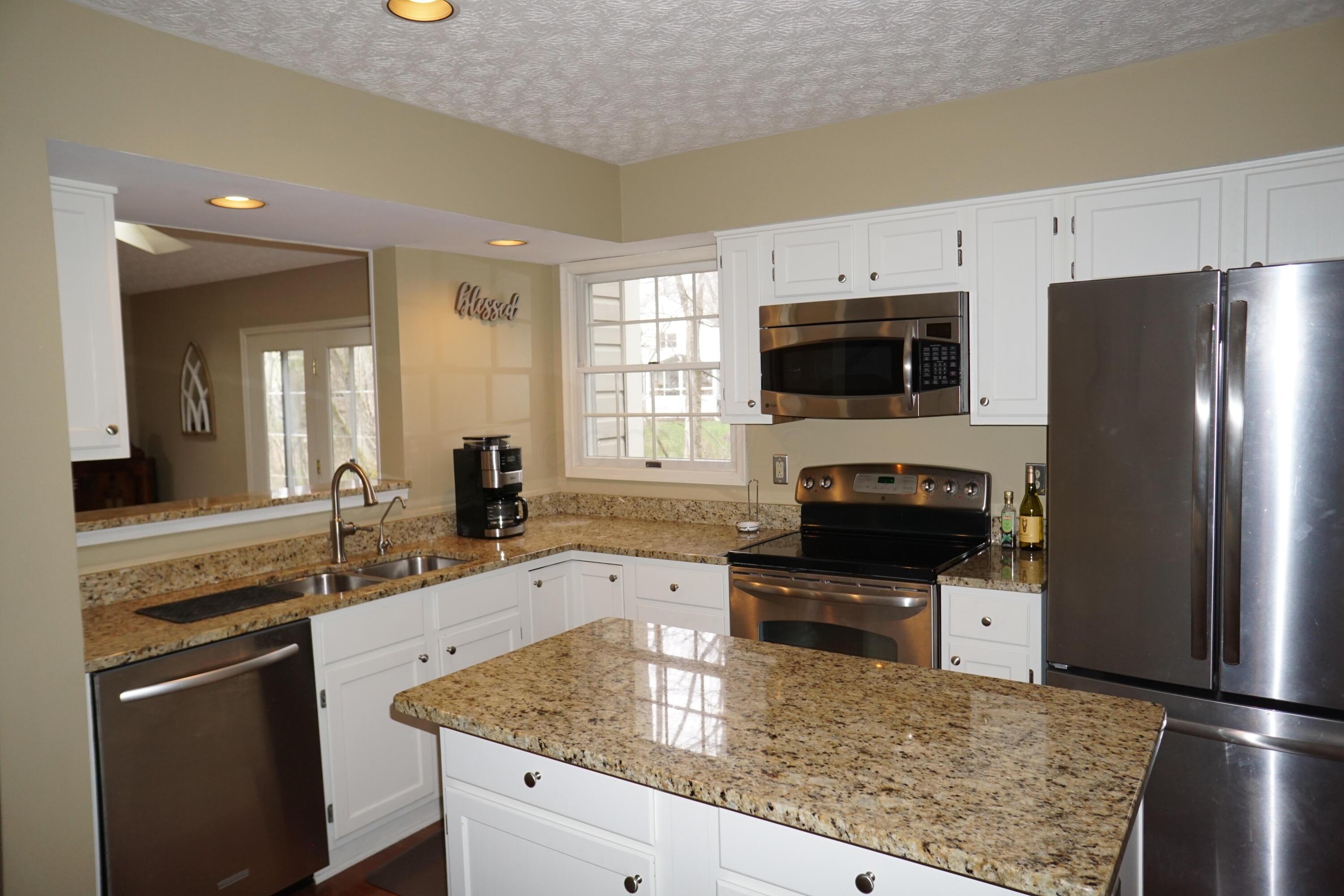 5484 Woodville Court