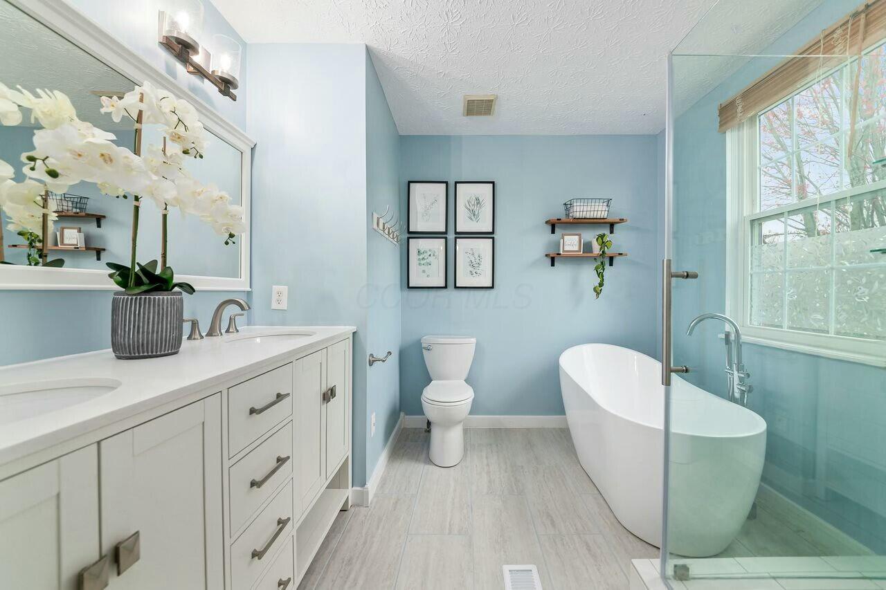 6108 Hilltop Trail Drive