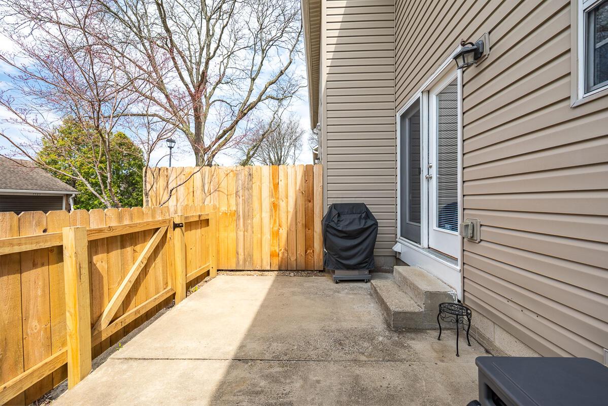 7913 Meadowhaven Boulevard, 13