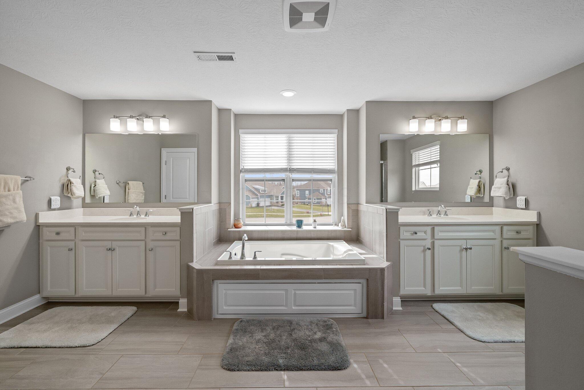 4844 Hunters Bend Court