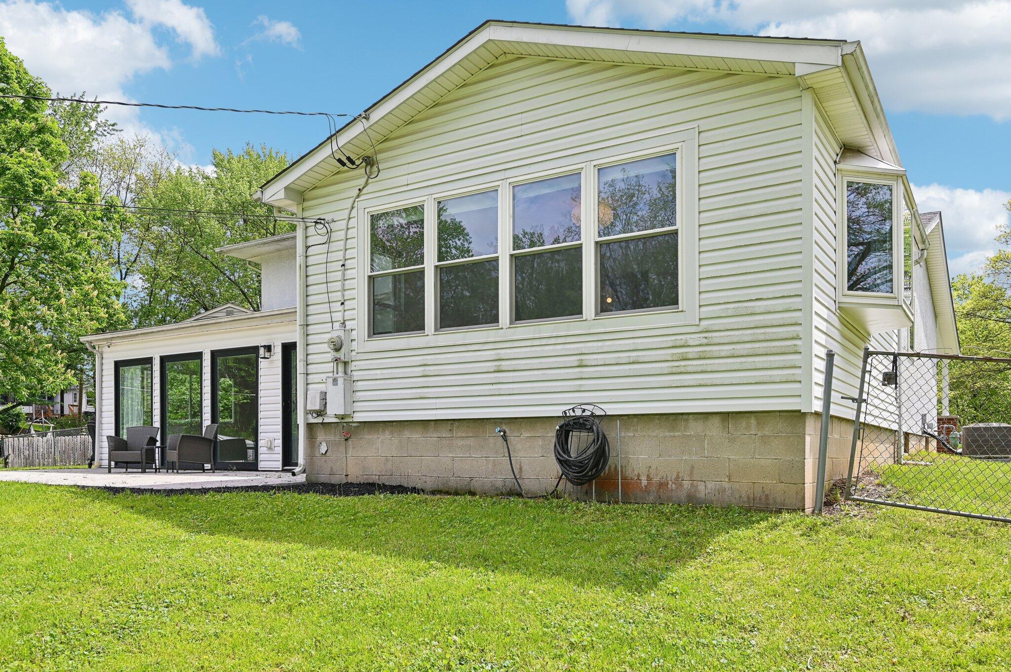 500 Cherrington Court