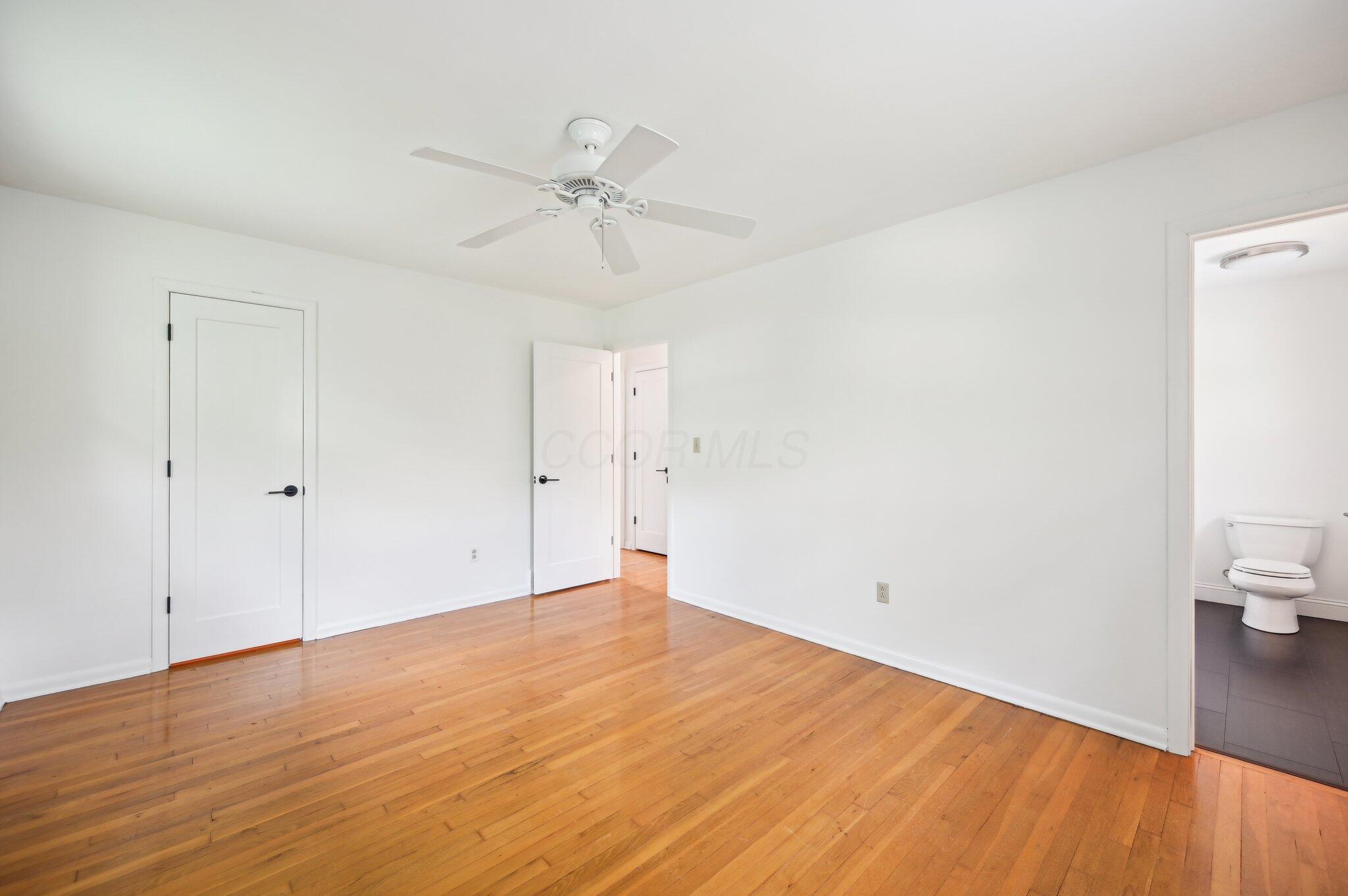 500 Cherrington Court