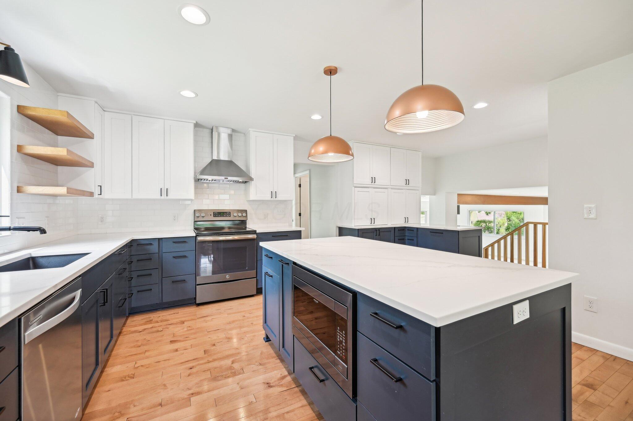 500 Cherrington Court