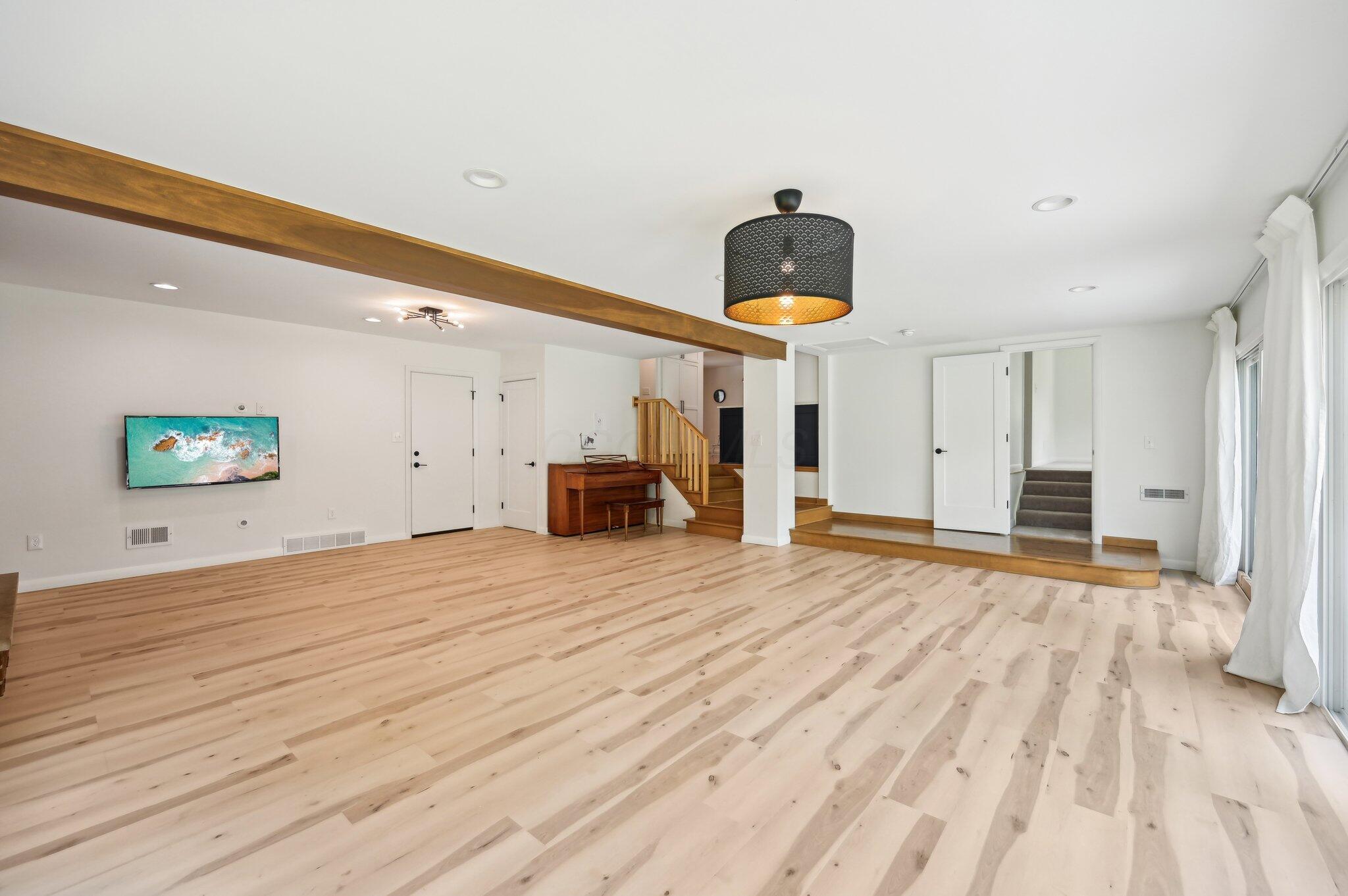 500 Cherrington Court