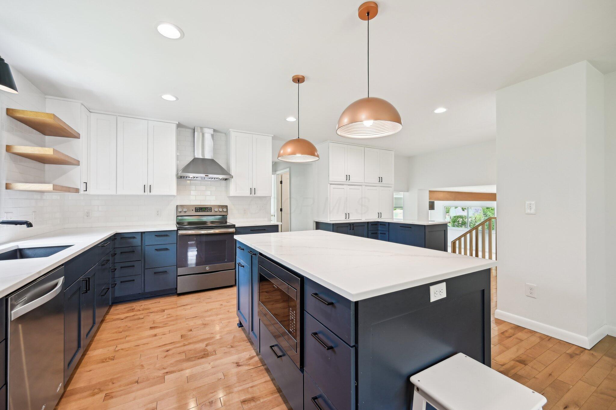 500 Cherrington Court