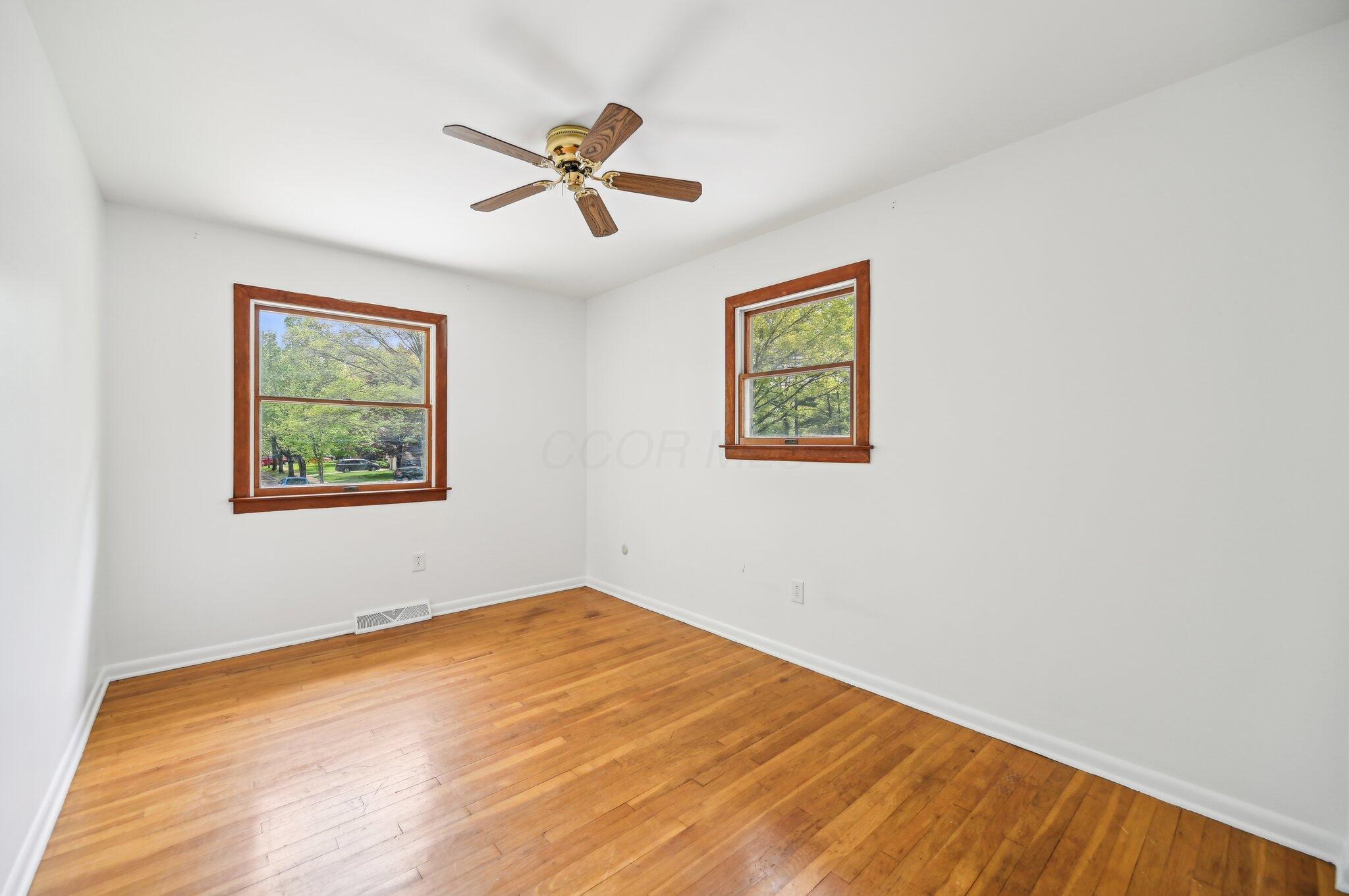 500 Cherrington Court