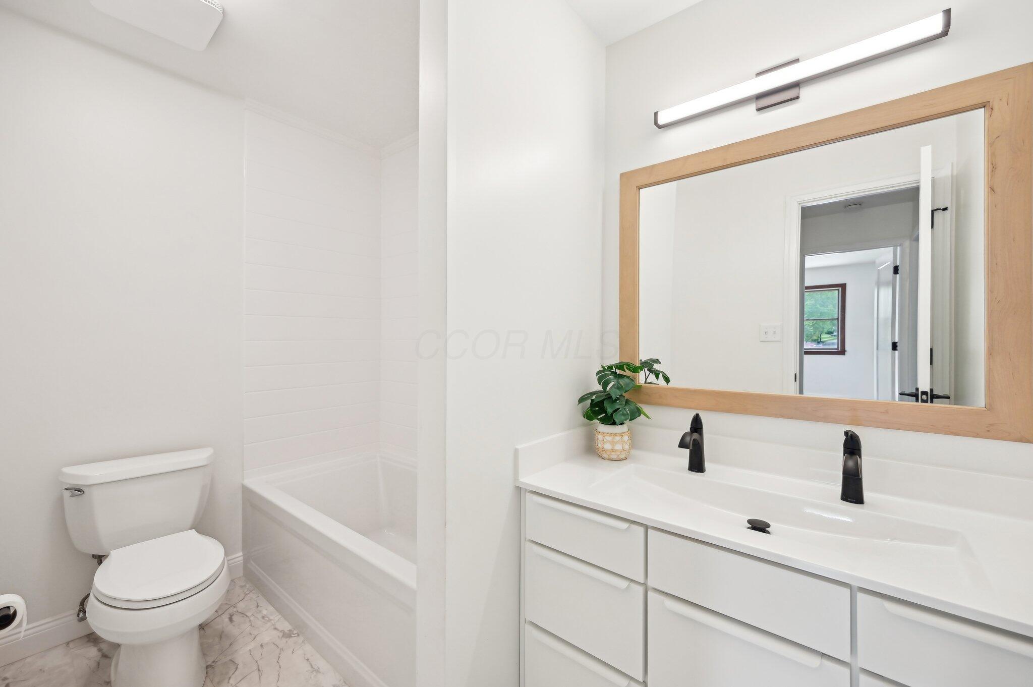 500 Cherrington Court