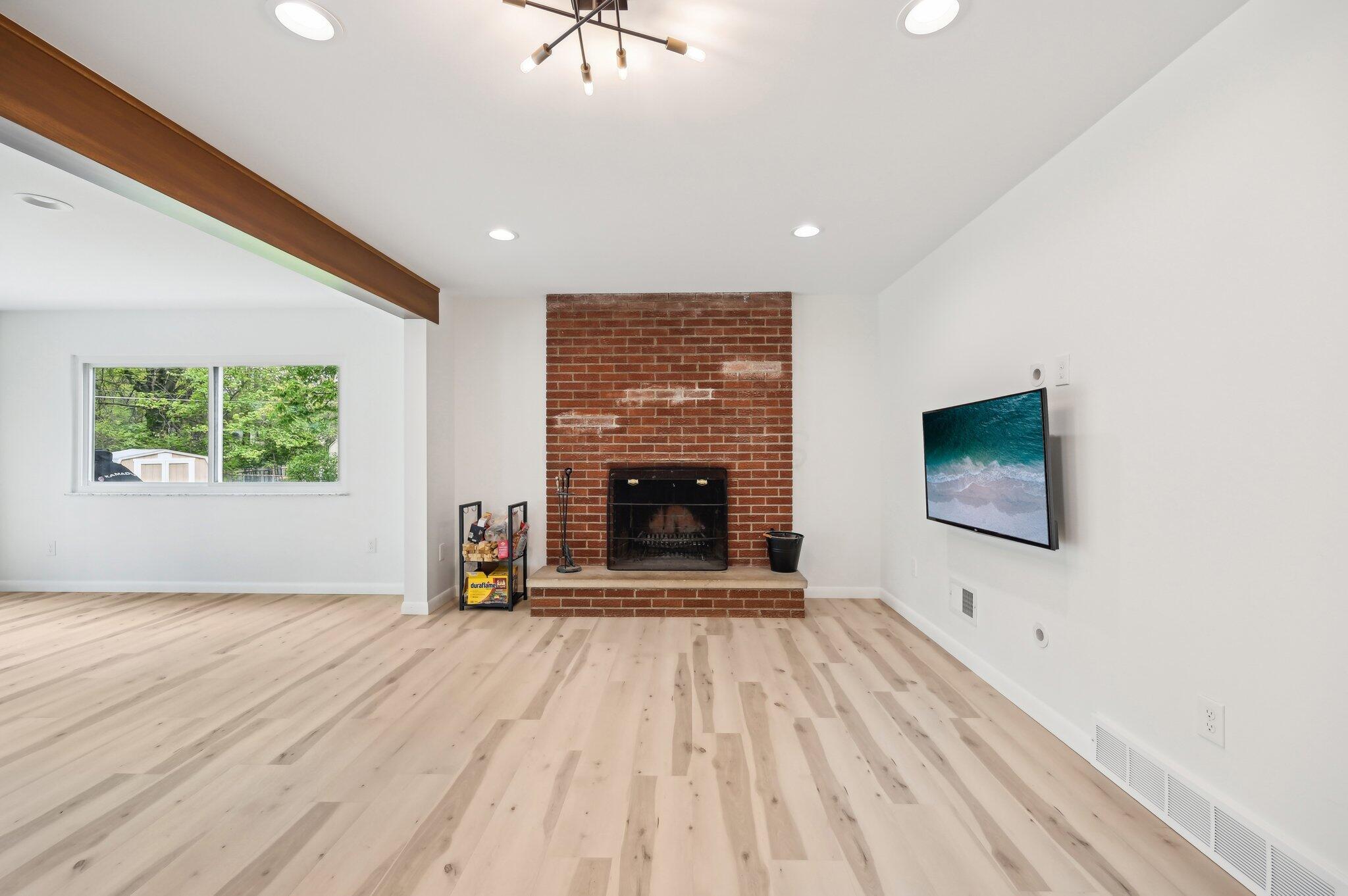 500 Cherrington Court