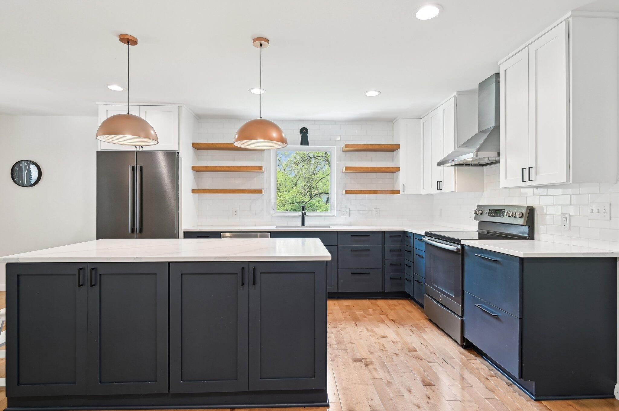 500 Cherrington Court