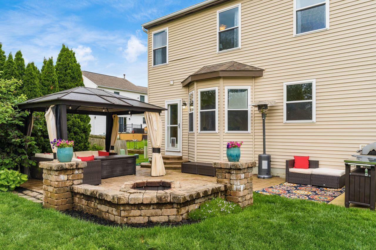 8096 Willow Brook Crossing Drive