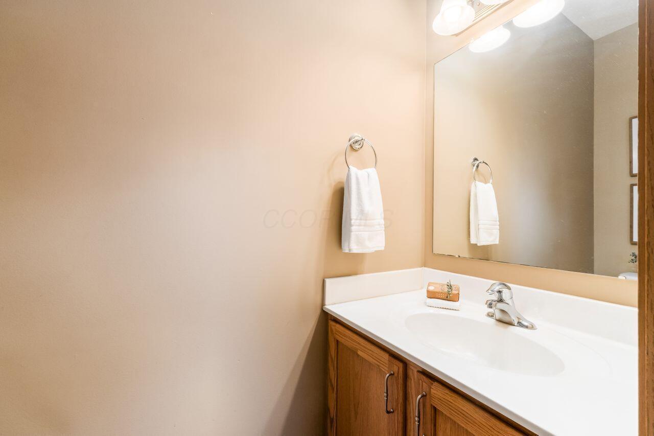 8096 Willow Brook Crossing Drive