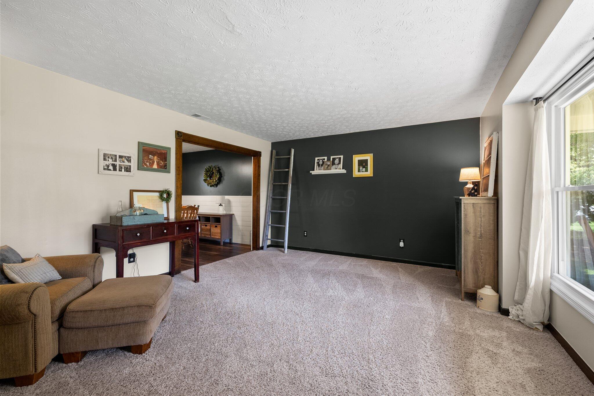 1837 Chimney Hill Court