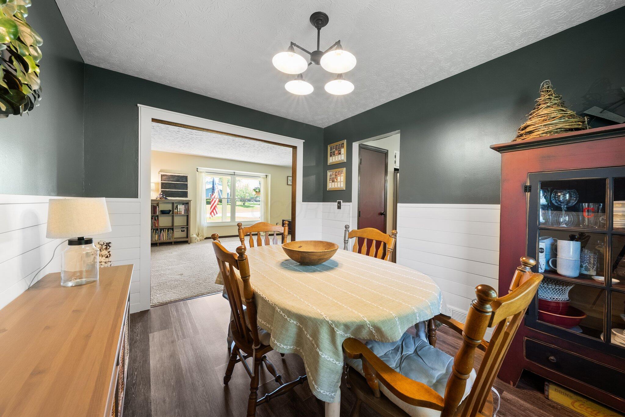 1837 Chimney Hill Court