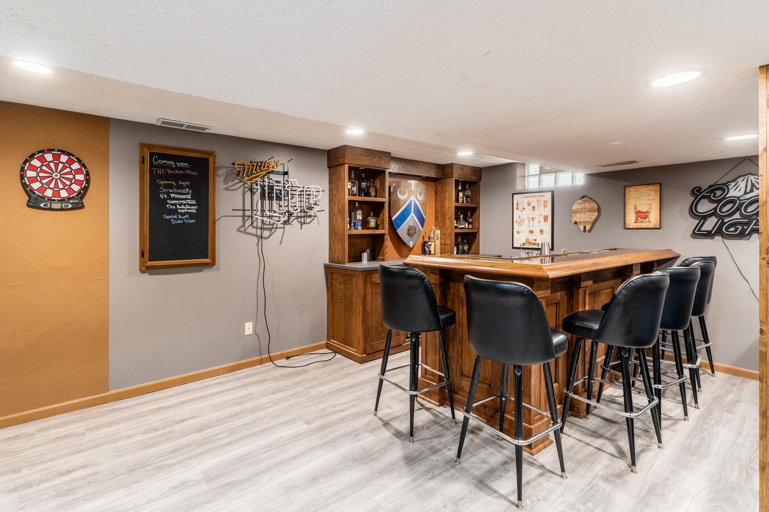 4768 Big Walnutview Court