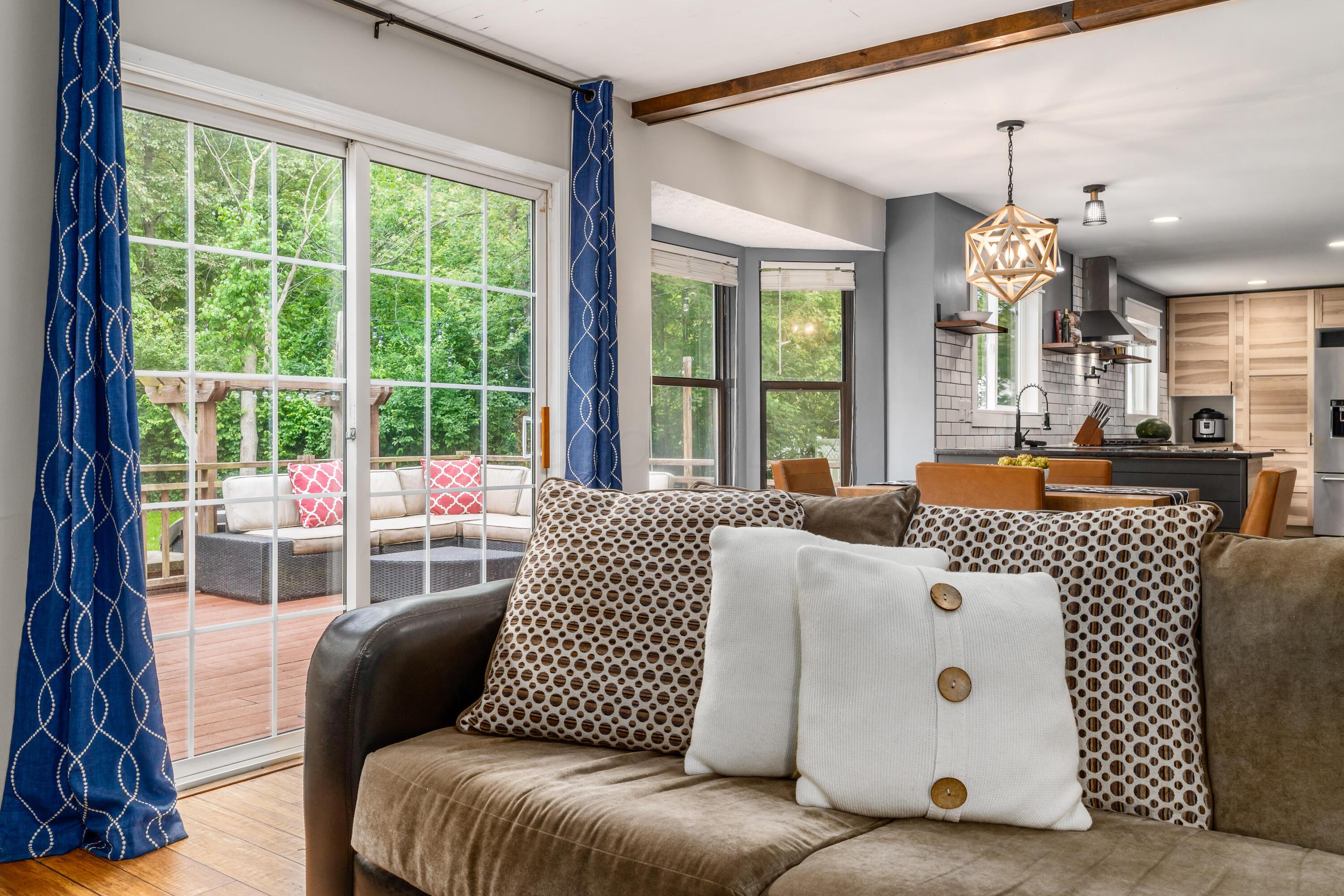 4768 Big Walnutview Court