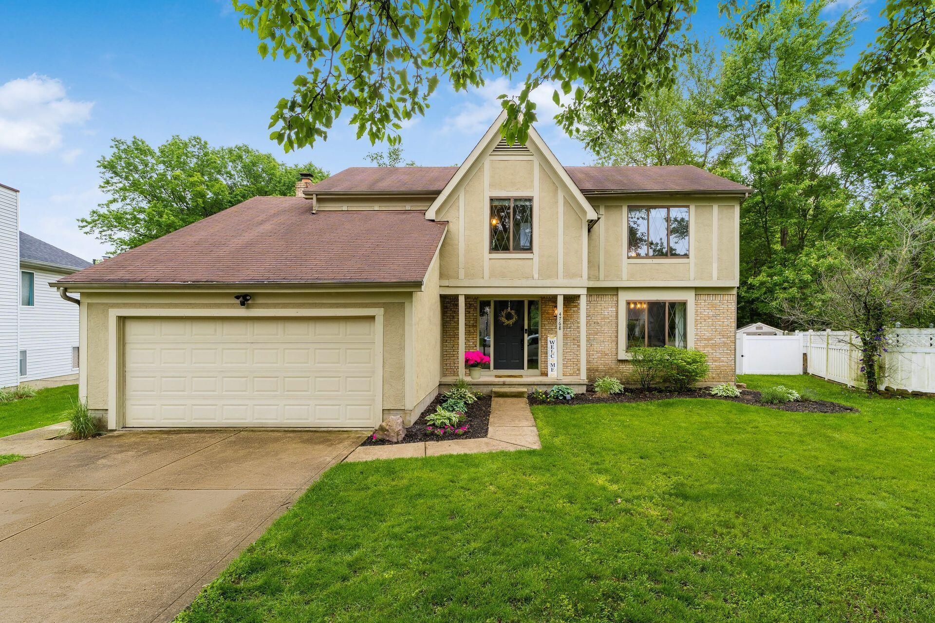 4768 Big Walnutview Court