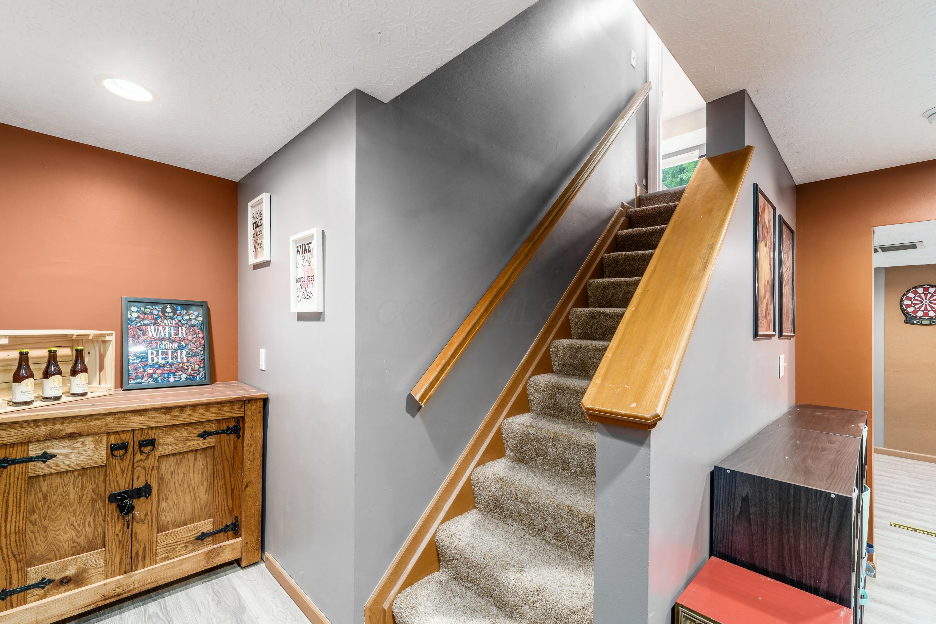 4768 Big Walnutview Court