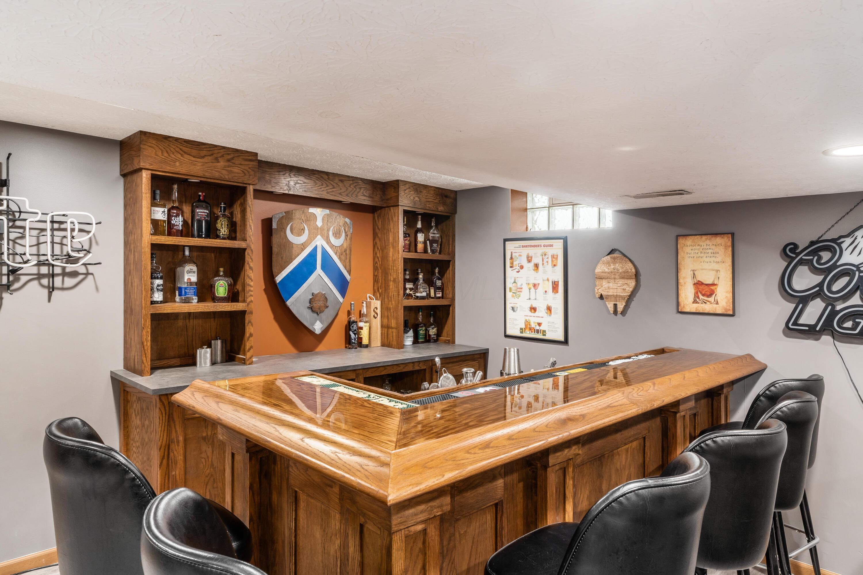 4768 Big Walnutview Court