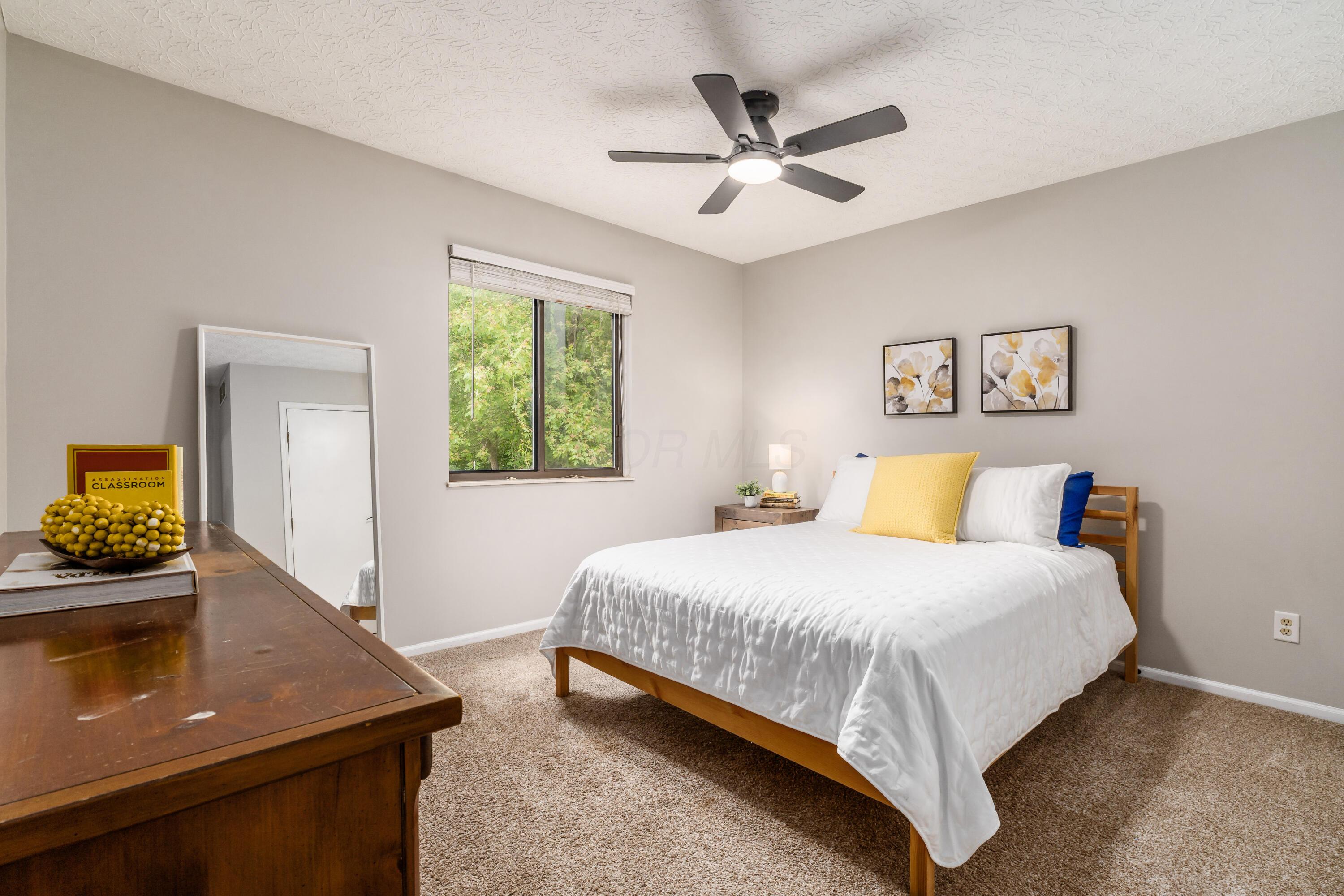 4768 Big Walnutview Court