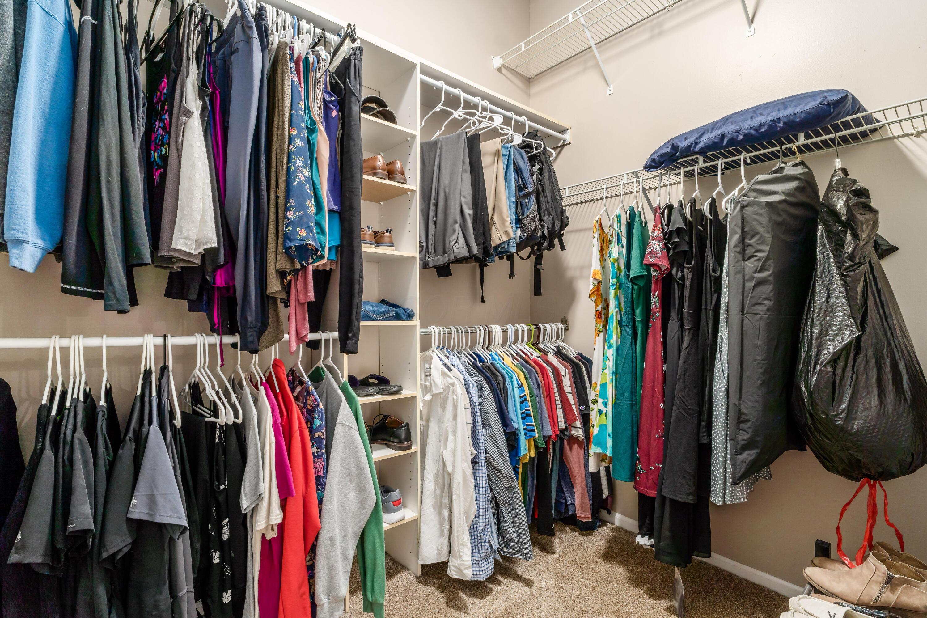 4768 Big Walnutview Court