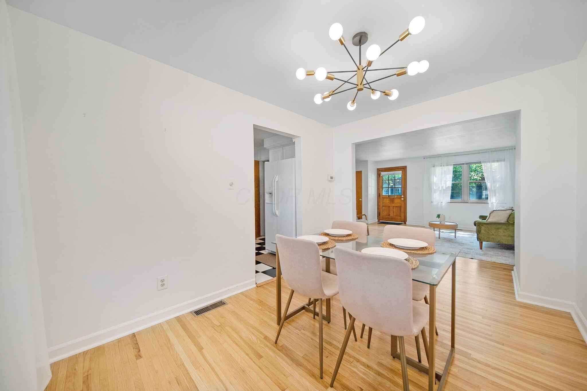 1809 Northwest Court, C