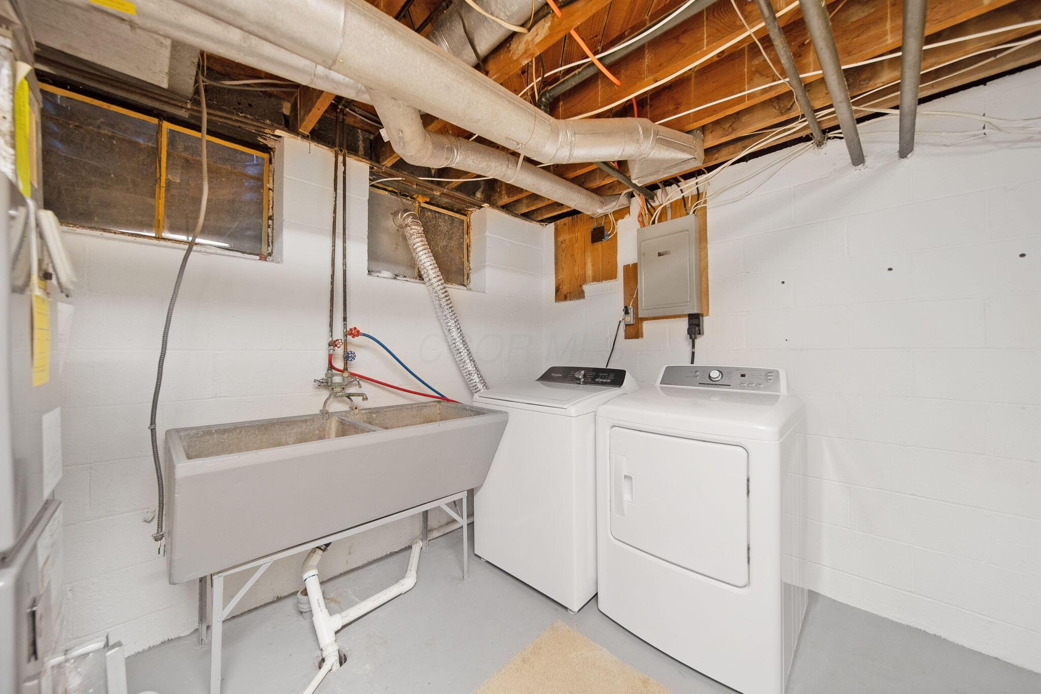 1809 Northwest Court, C