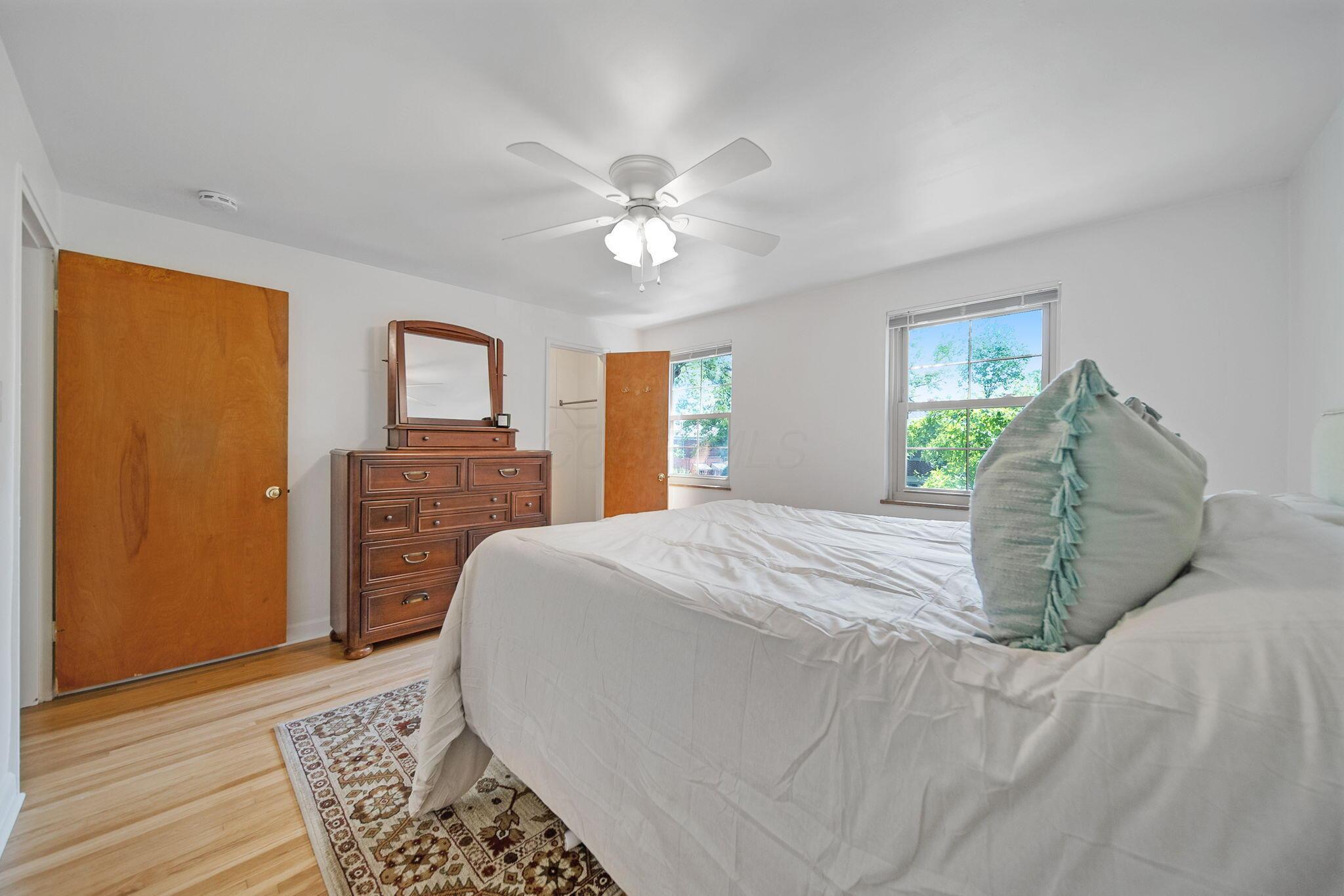 1809 Northwest Court, C