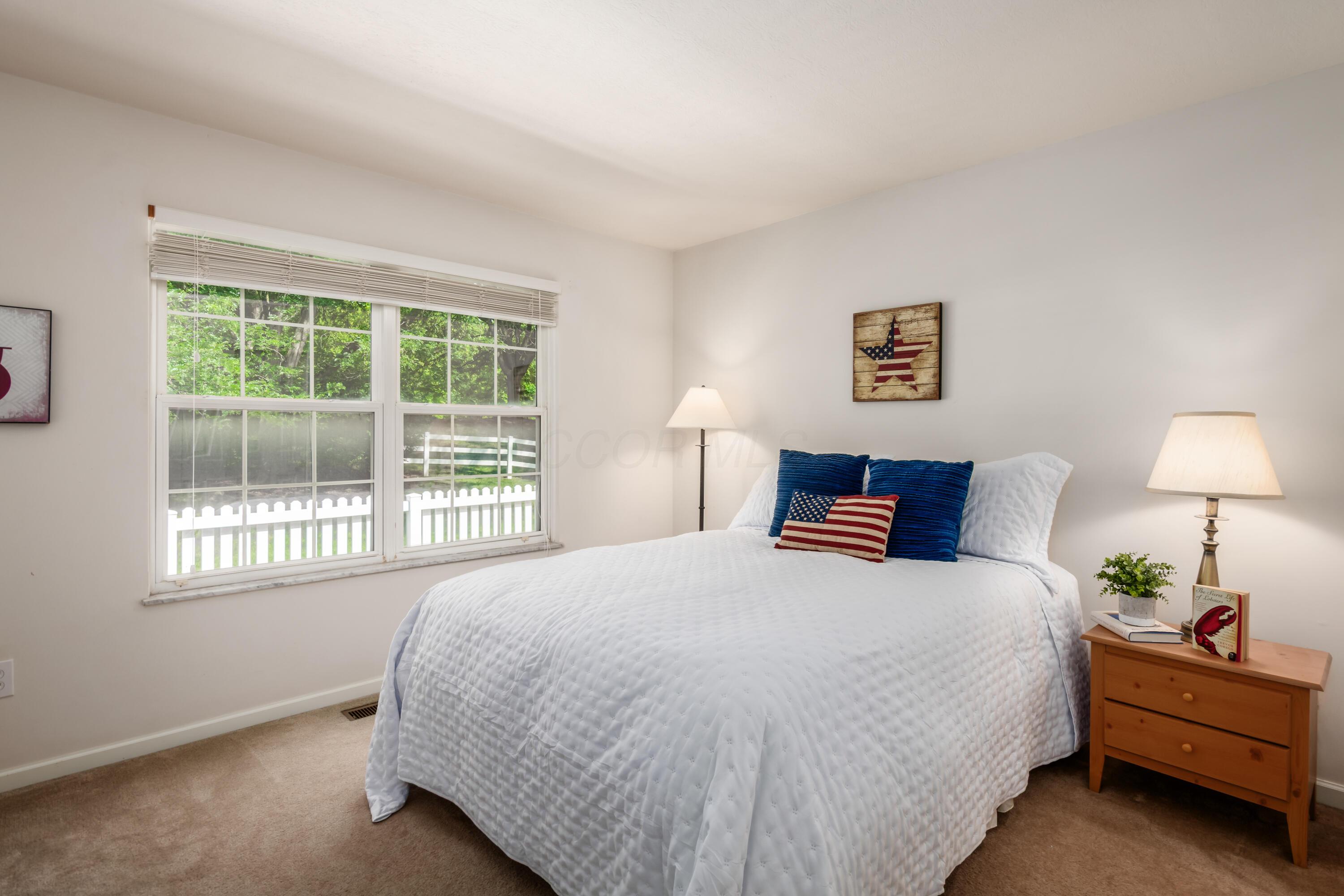 6611 Lower Lake Drive