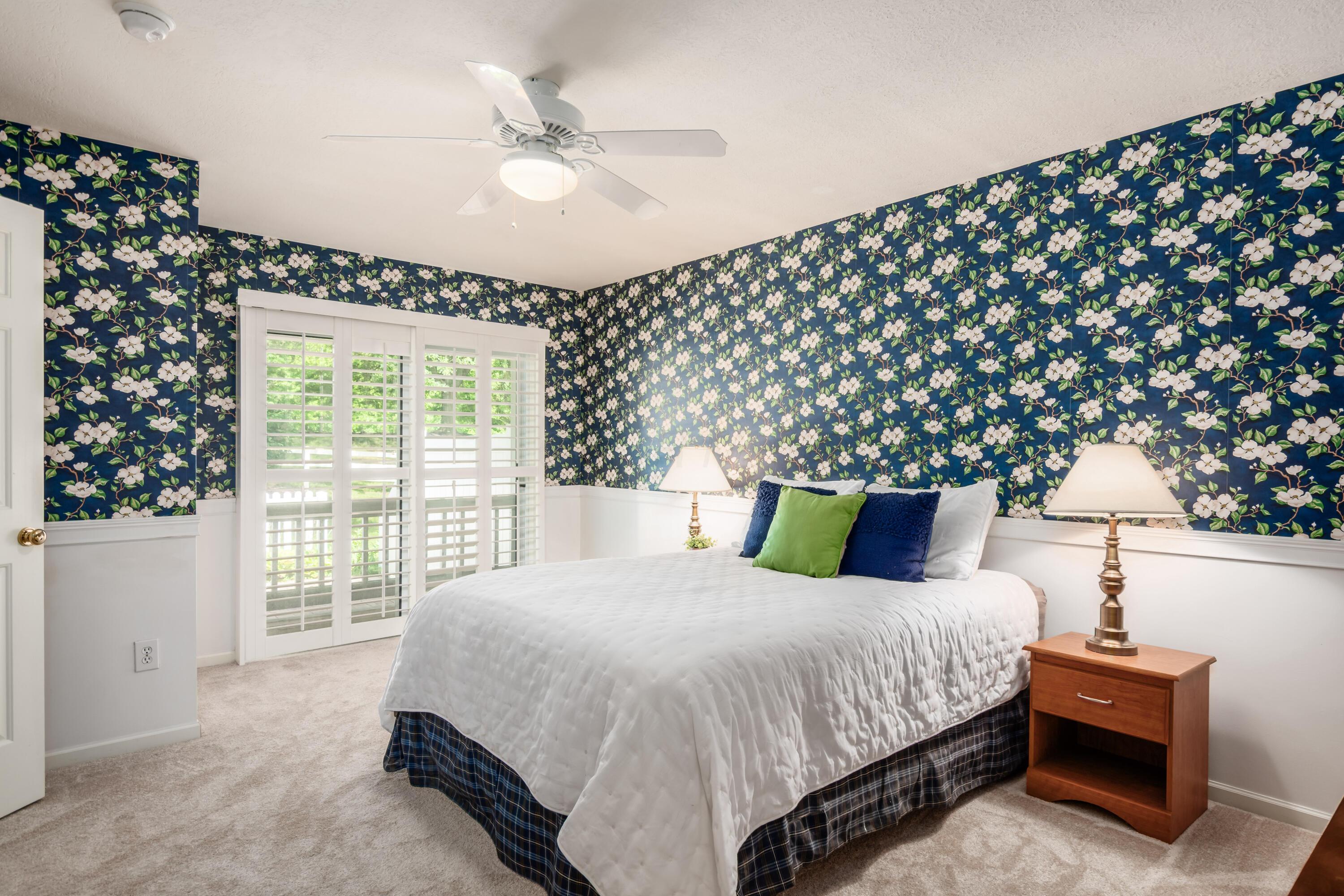 6611 Lower Lake Drive