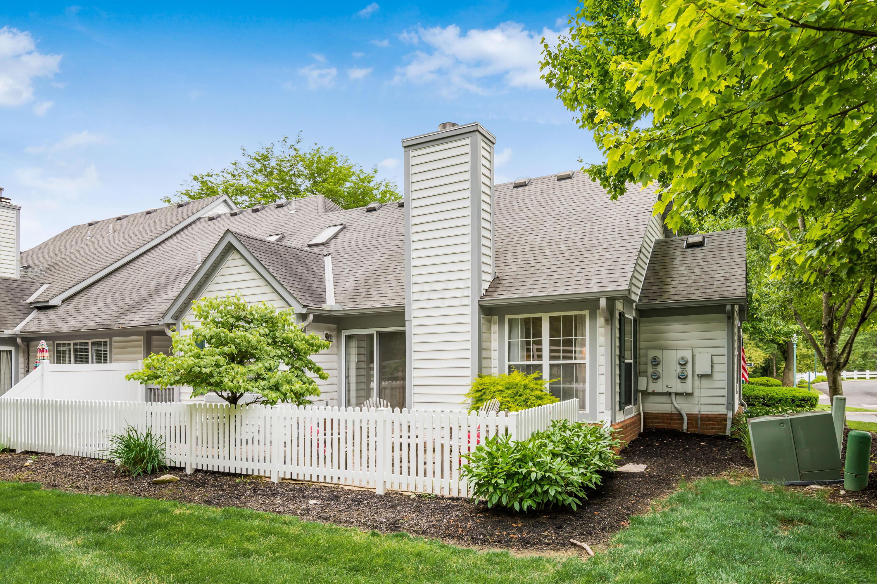 6611 Lower Lake Drive