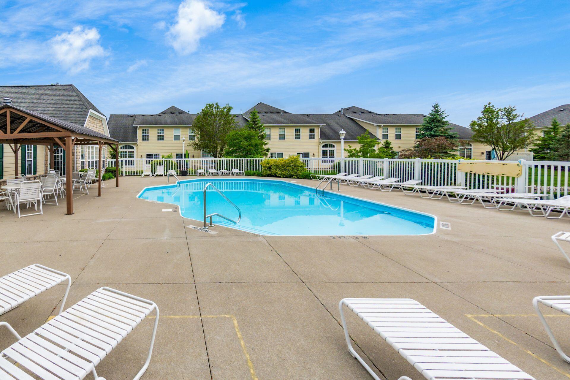 126 Lakes At Cheshire Drive