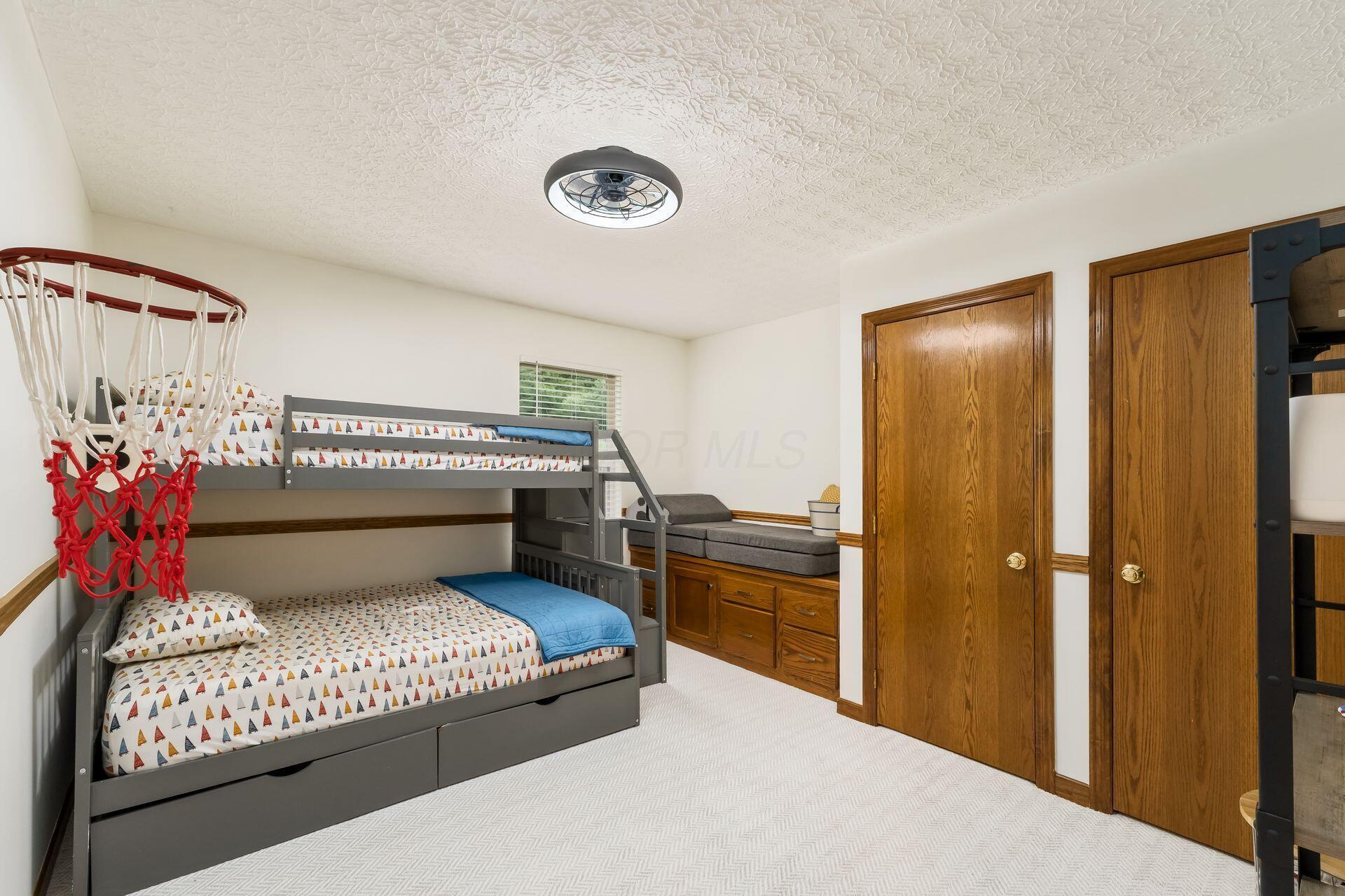 5494 Bullfinch Drive