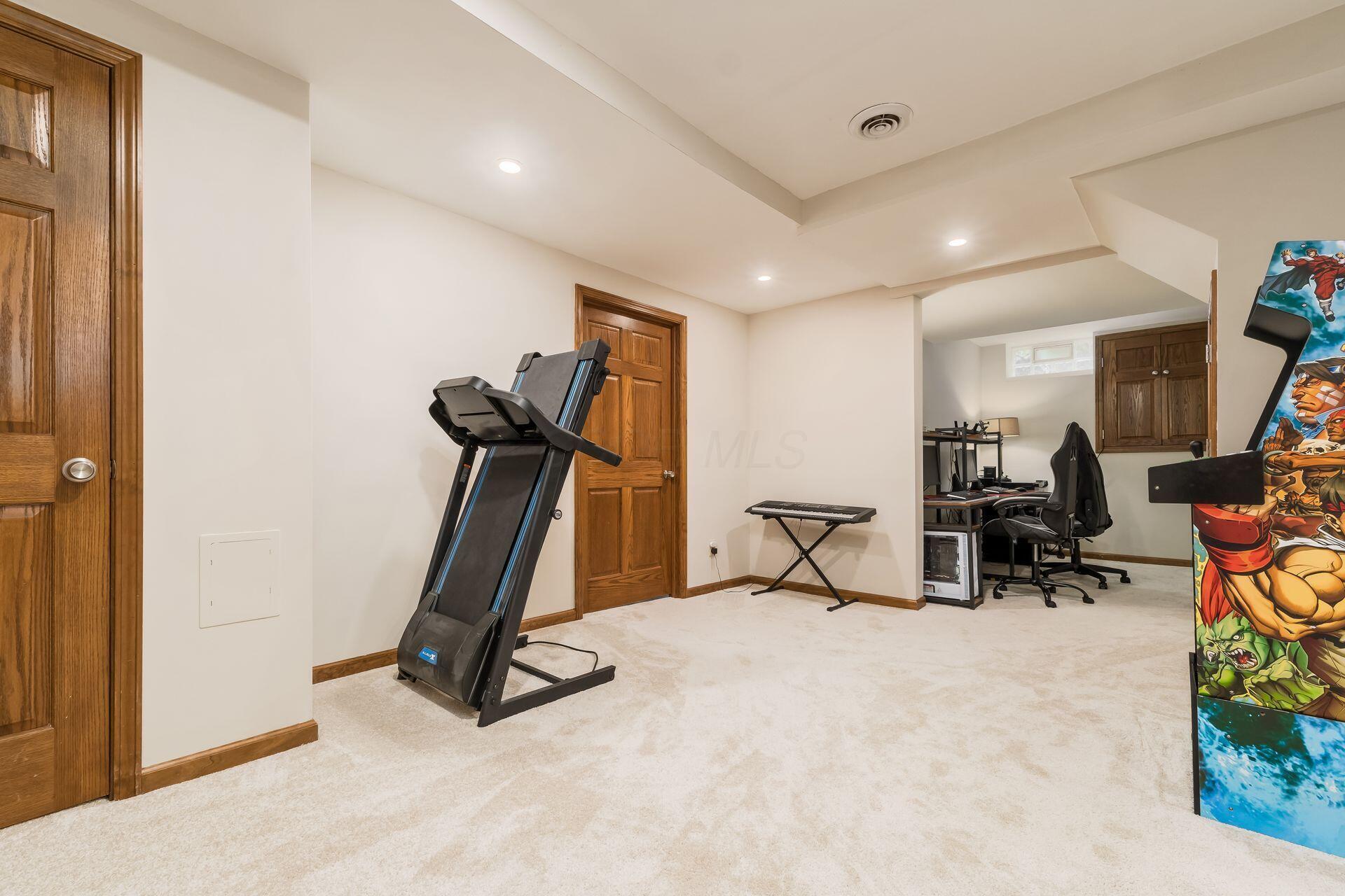 5494 Bullfinch Drive