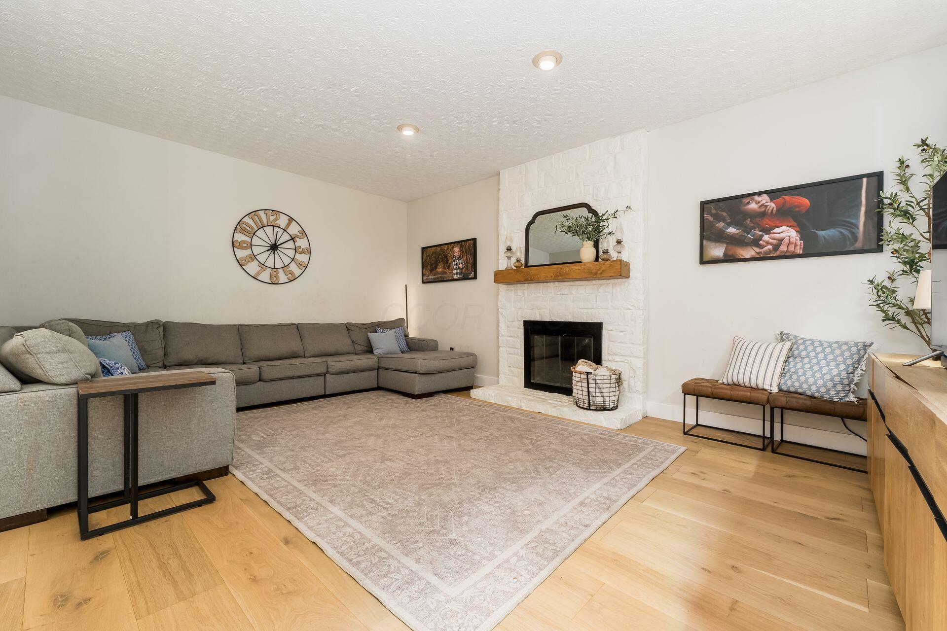 5494 Bullfinch Drive