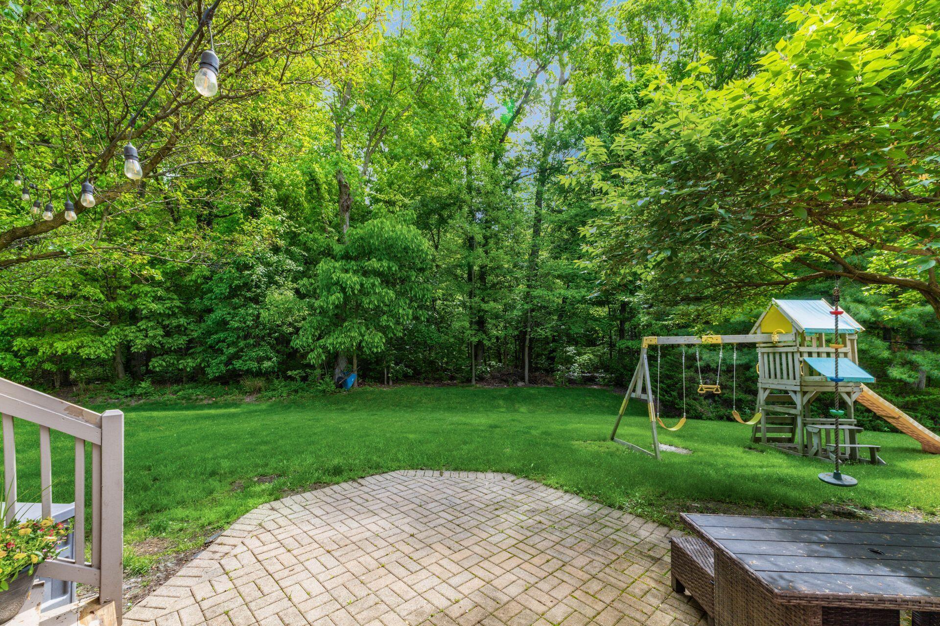 5494 Bullfinch Drive