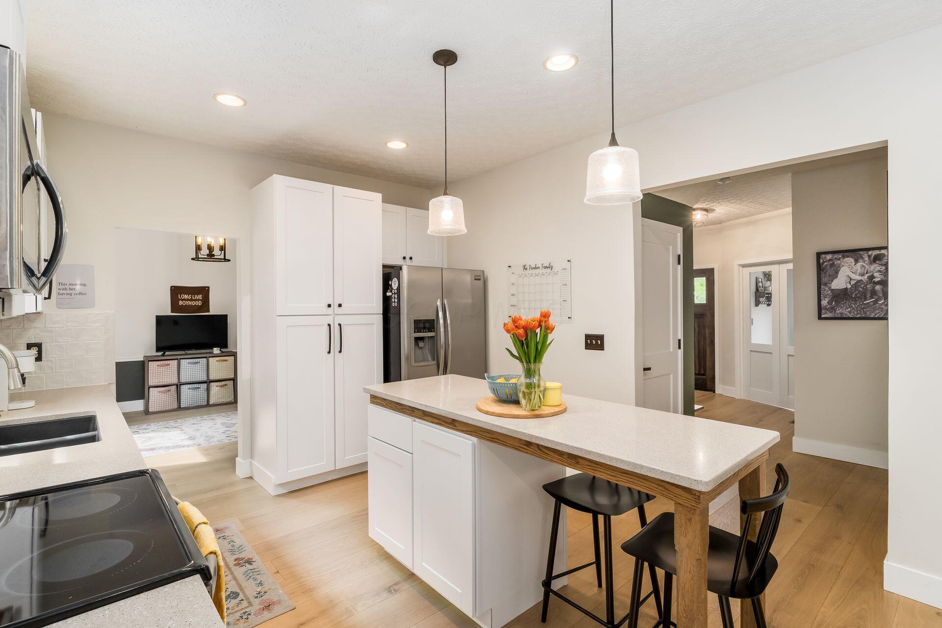 5494 Bullfinch Drive