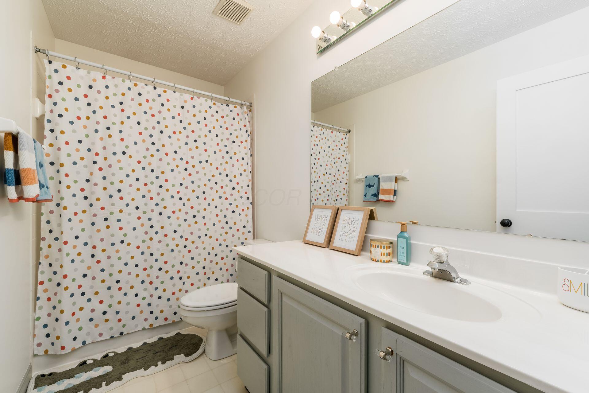 5494 Bullfinch Drive