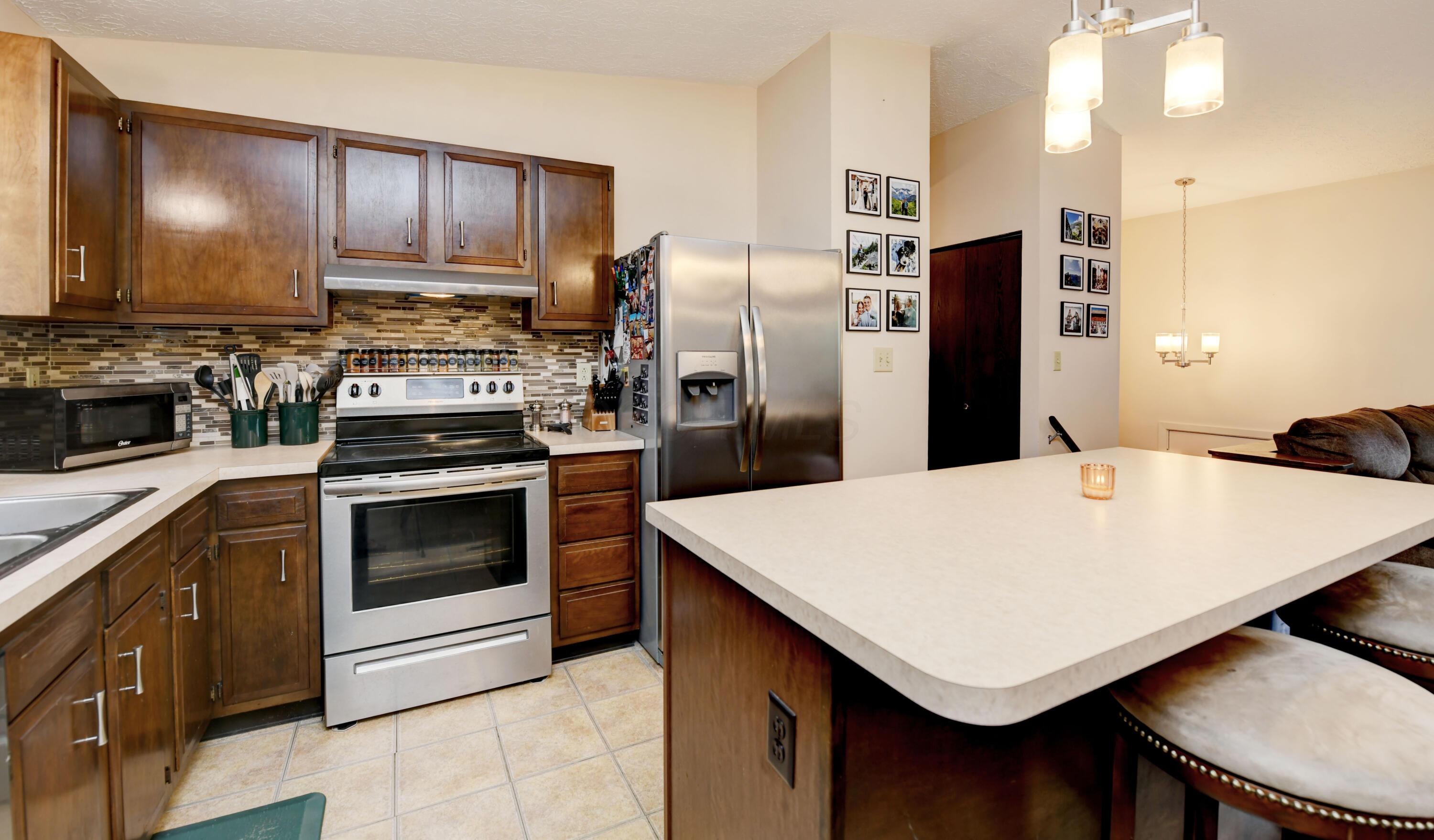 4088 Willow Hollow Drive